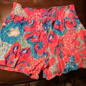 Lilly Pulitzer pull on shorts